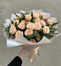 Букет Кремовые розы Латте в Герменчуке